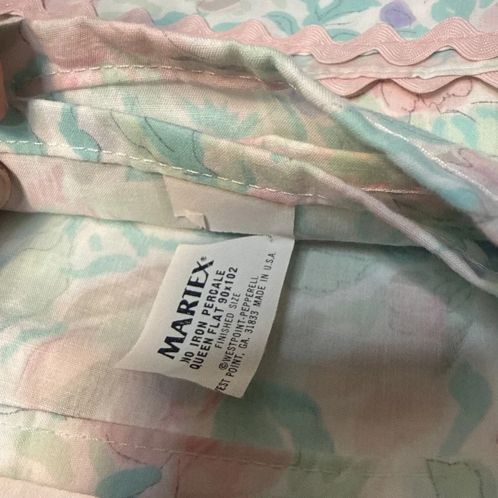 VTG 80s Atelier Martex Monet Queen Flat Sheet Pink Scalloped Floral Percale